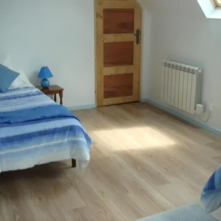 Tatil Evi Captivating 2-bed House With Log Burner In Kérien
